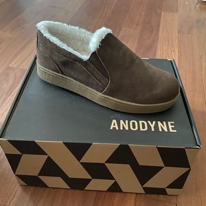 SLIPPERS Anodyne orthotic slippers mens 8 Espresso